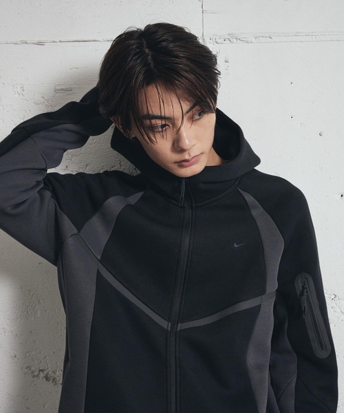 セール】《セットアップ対応商品》ナイキ テック メンズ フルジップ