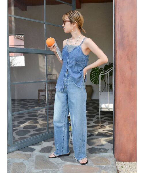 Ungrid（アングリッド）の「デザインタックカーブデニム（デニムパンツ