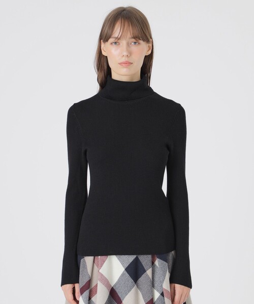 BLUE LABEL CRESTBRIDGE（ブルーレーベルクレストブリッジ）の