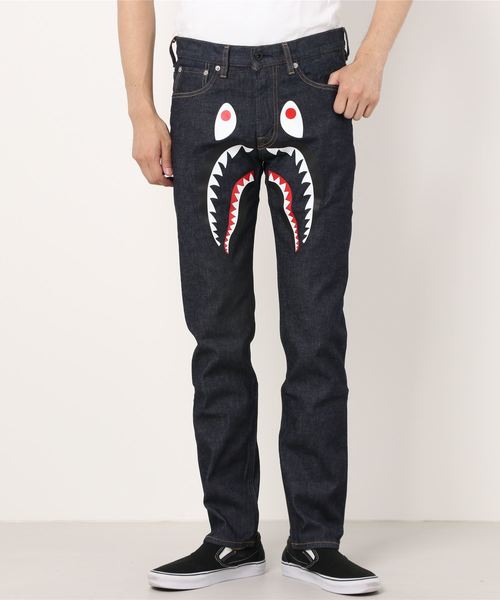 A BATHING APE（アベイシングエイプ）の「SHARK SLIM STRETCH DENIM