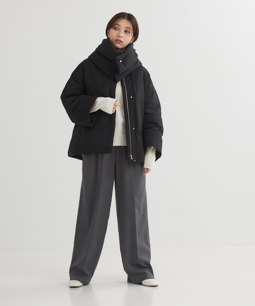 Rouge vif（ルージュヴィフ）の「マフラー付きグログランダウン