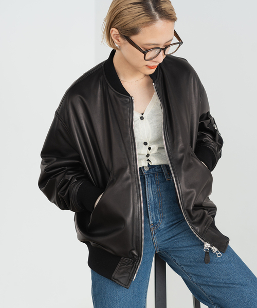 Spick & Span（スピックアンドスパン）の「カウレザーオーバー