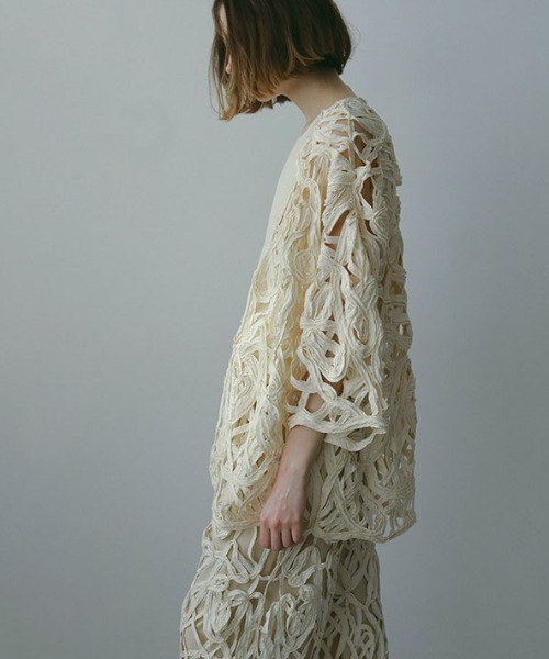 ETRE TOKYO（エトレトウキョウ）の「ブレードパターンノーカラーシャツ