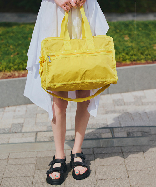 LeSportsac（レスポートサック）の「DELUXE MED WEEKENDER プリム