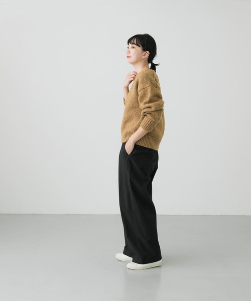 かぐれ（カグレ）の「カーブスリーブVネックニット（ニット/セーター