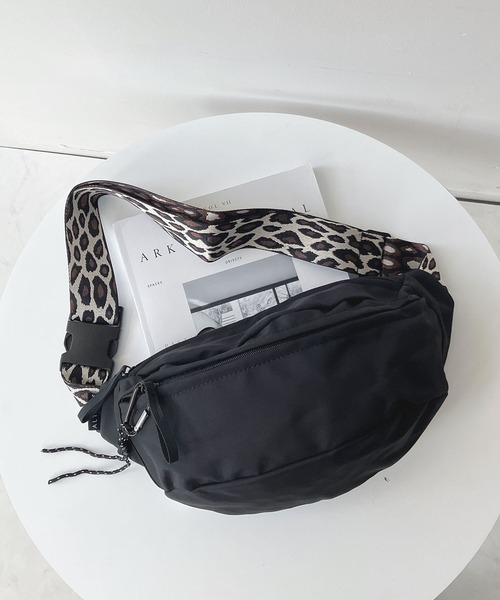 ☆ナイロン ボディバッグ（ボディバッグ/ウエストポーチ）｜AS KNOW AS