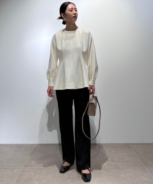 Mila Owen（ミラオーウェン）の「ペプラムトップスシガレットパンツSET