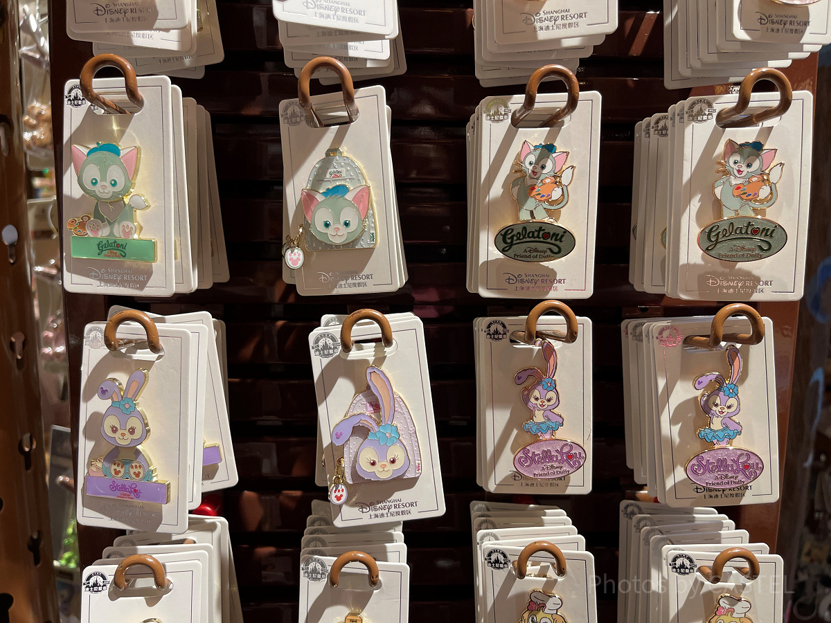 Disney WDWキャスト限定 キャラクター ピンバッジ Disney WDWキャスト