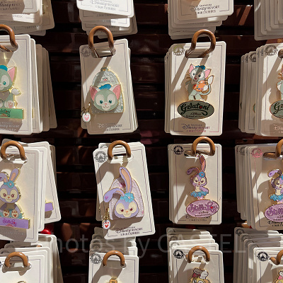 ダッフィー&フレンズピンバッジ（上海ディズニー）| キャステル