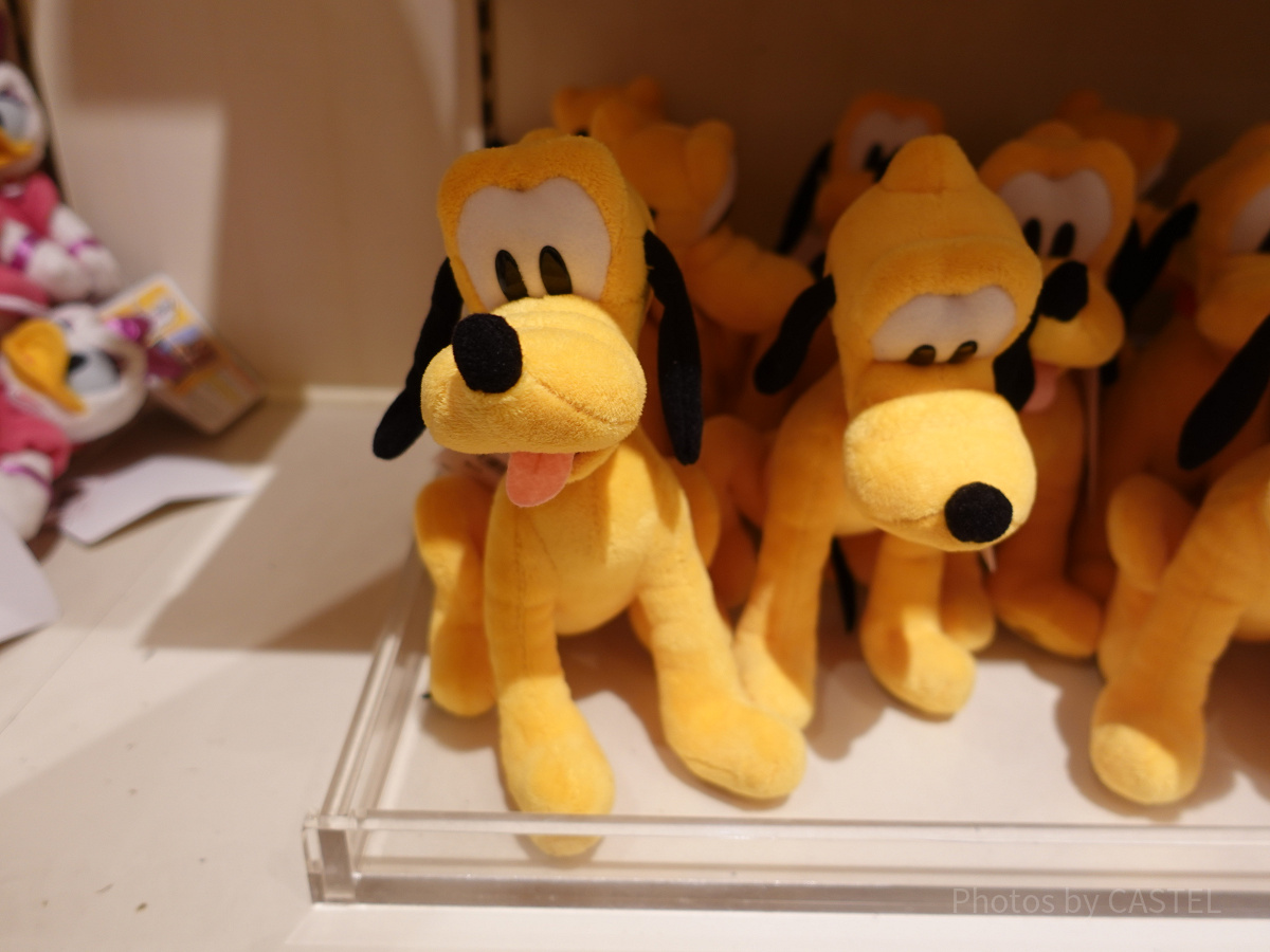 プルートぬいぐるみ| キャステル | CASTEL ディズニー情報