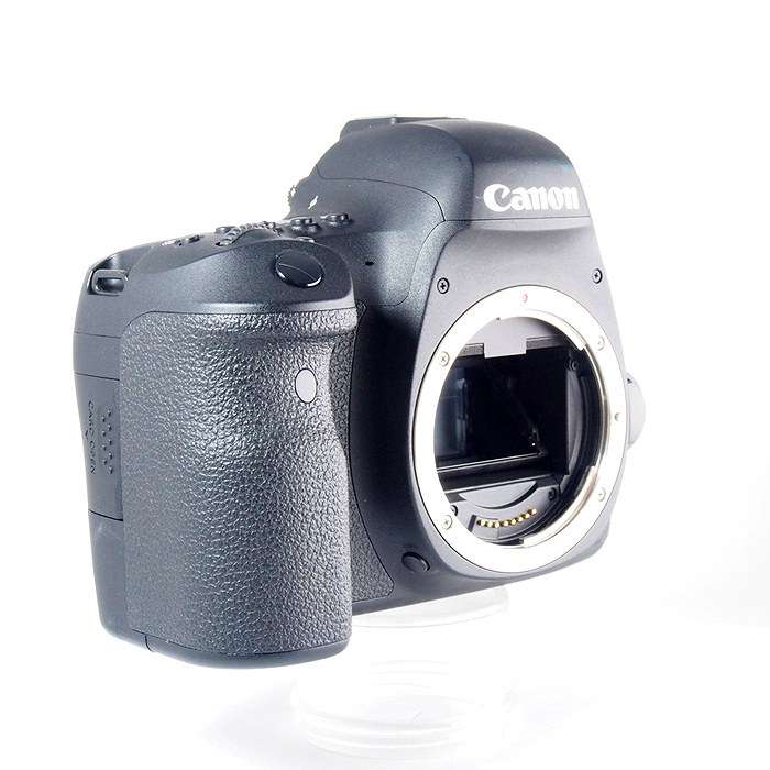 中古】(キヤノン) Canon EOS 6D Mark II ボデイ｜ナニワグループ