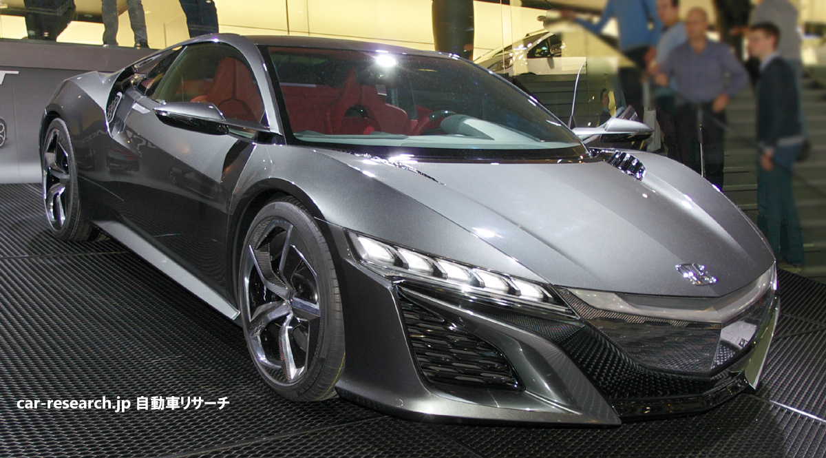 NSXの2013年バージョン画像、ホンダエンブレムの最新モデル