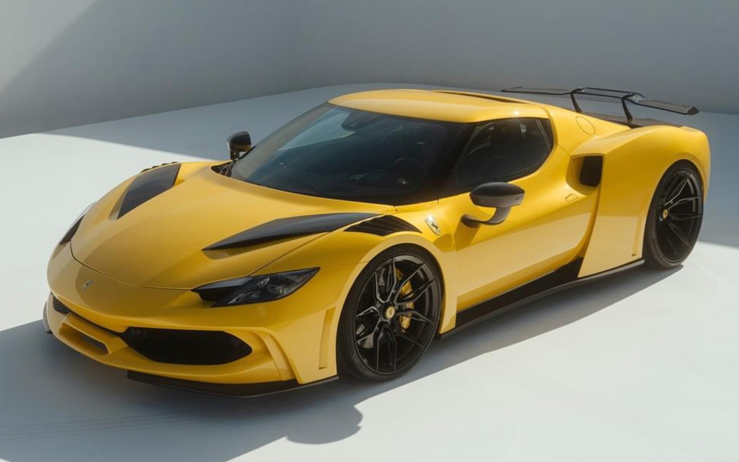 独ノビテック、世界限定15台の「フェラーリ296GTB N-LARGO」フロント