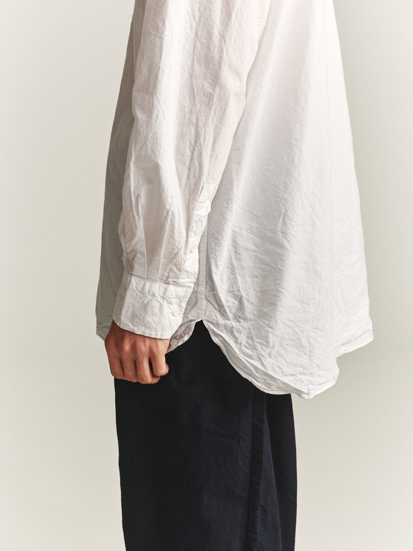 BIG RACCOURCIE SHIRT - H COT - WHITE – Casey Casey