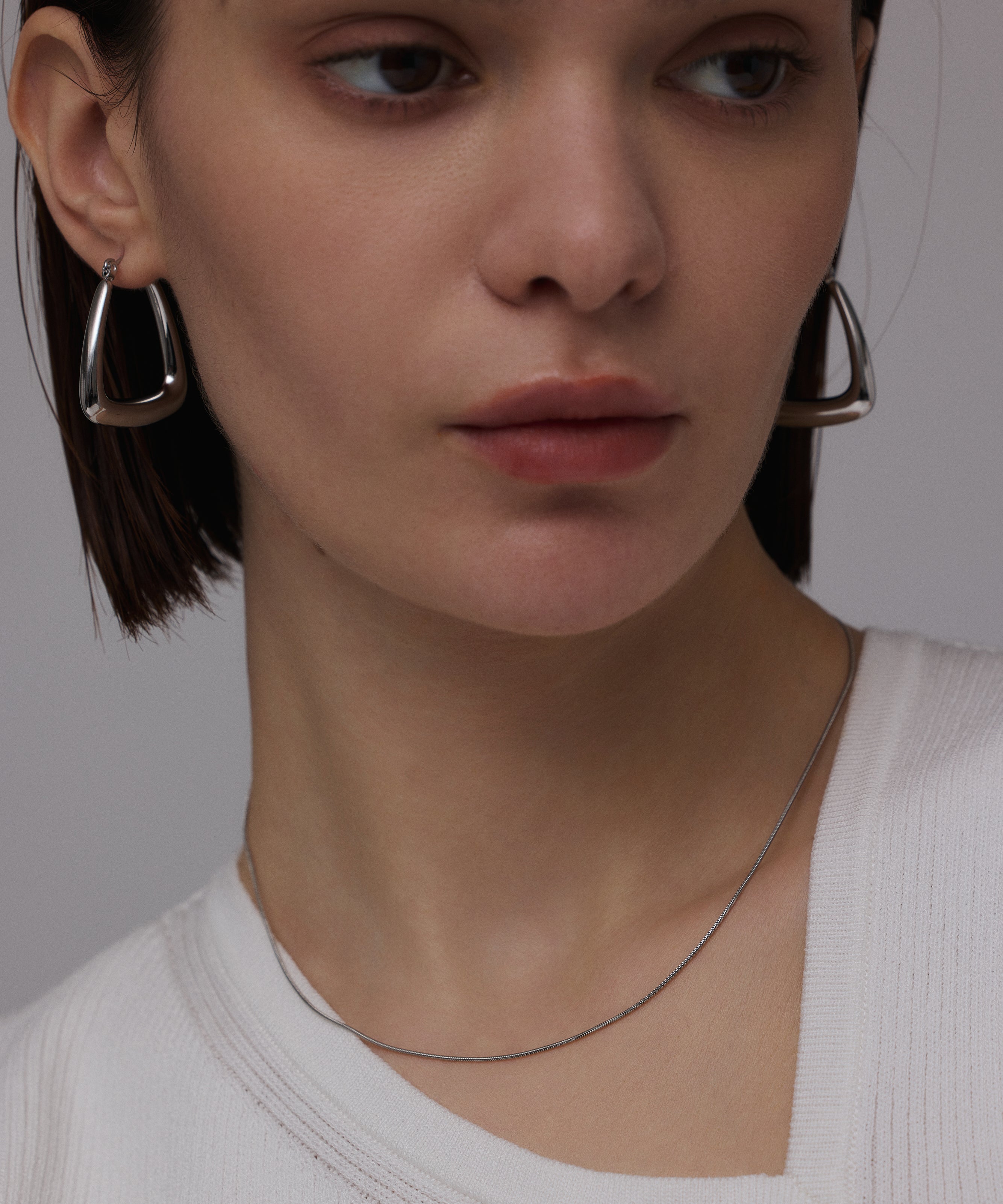 シルバー]0.8mmスネークチェーンネックレス/39cm