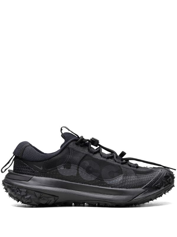 Nike Tenis ACG Mountain Fly 2 Low Triple Black | Negro | FARFETCH CL
