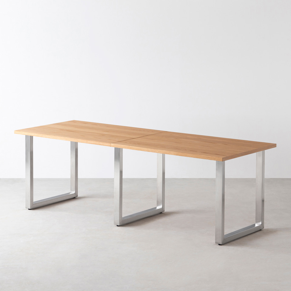 最大幅300cmまでサイズ注文できる木製天板の大型テーブル | 日経クロス