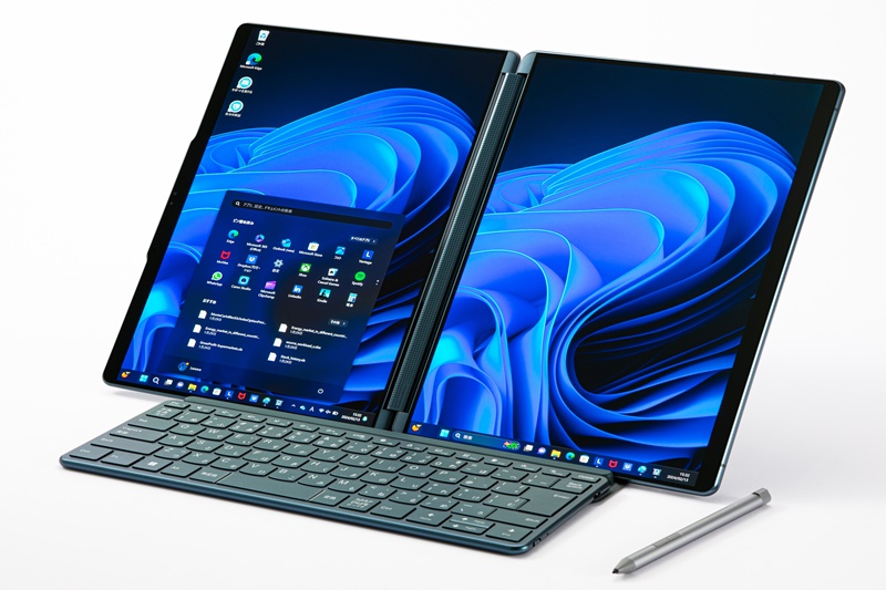 2画面ノートパソコン「Yoga Book 9i」、左右配置で付属キーボードを