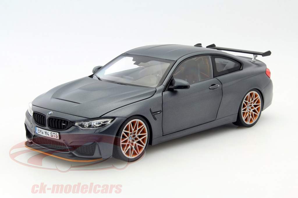 Minichamps provides the BMW M4 GTS from 1:18