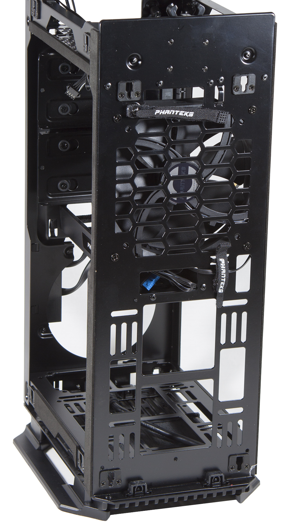 Phanteks Enthoo Evolv Shift Review - Tom's Hardware | Tom's Hardware