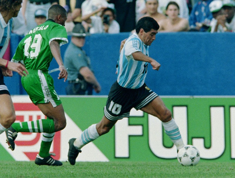 ディエゴ・マラドーナさん死去 60歳 サッカー界の「レジェンド」 [写真