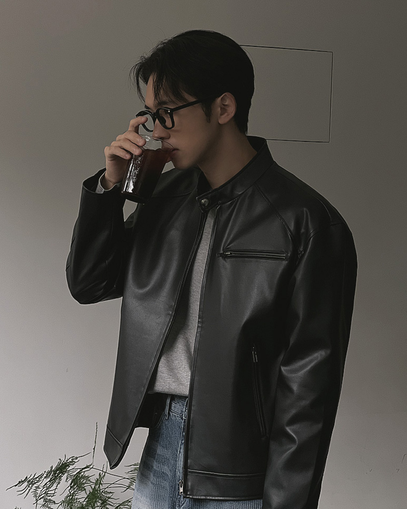 UN3D. クロップドレザージャケット クロップドレザーバイカー