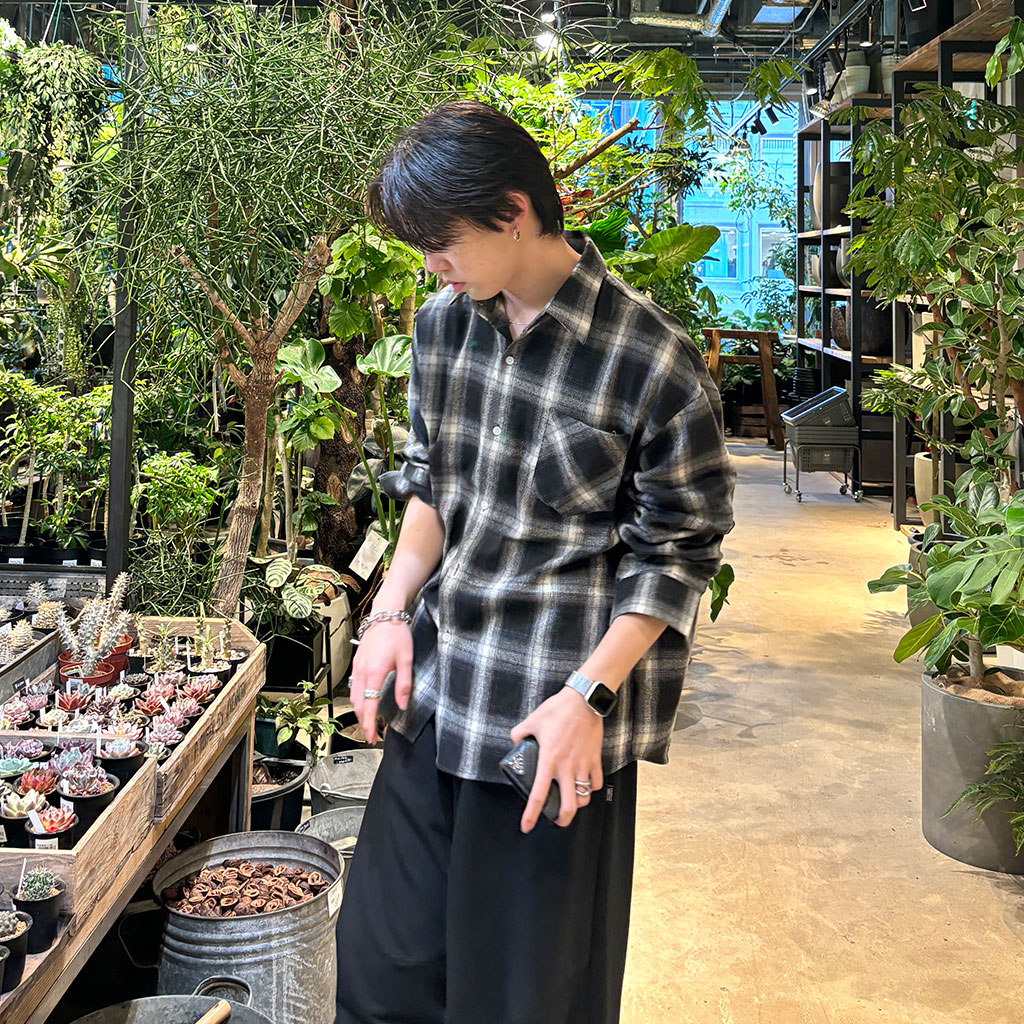 ユニセックス）オーバーフィットチェックシャツ | ファッション通販