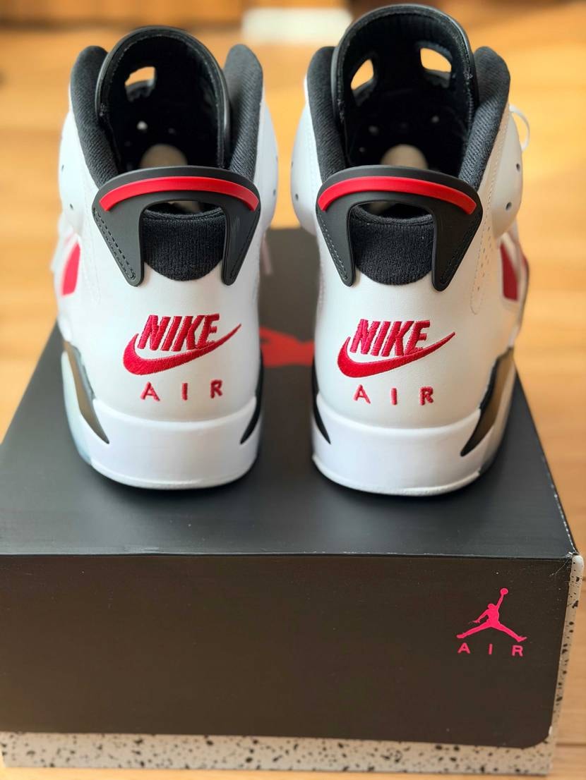 ナイキ エアジョーダン6 