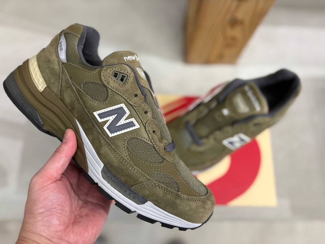ニューバランス 992 