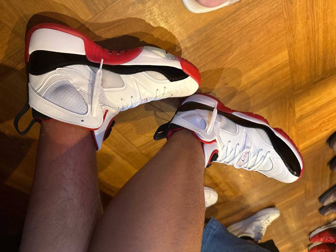 ナイキ ジャンプマン ツー トレイ 