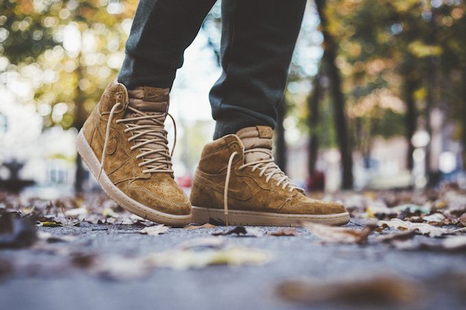 ナイキ エアジョーダン1 レトロ ウィート【11/25発売】 | スニーカーダンク