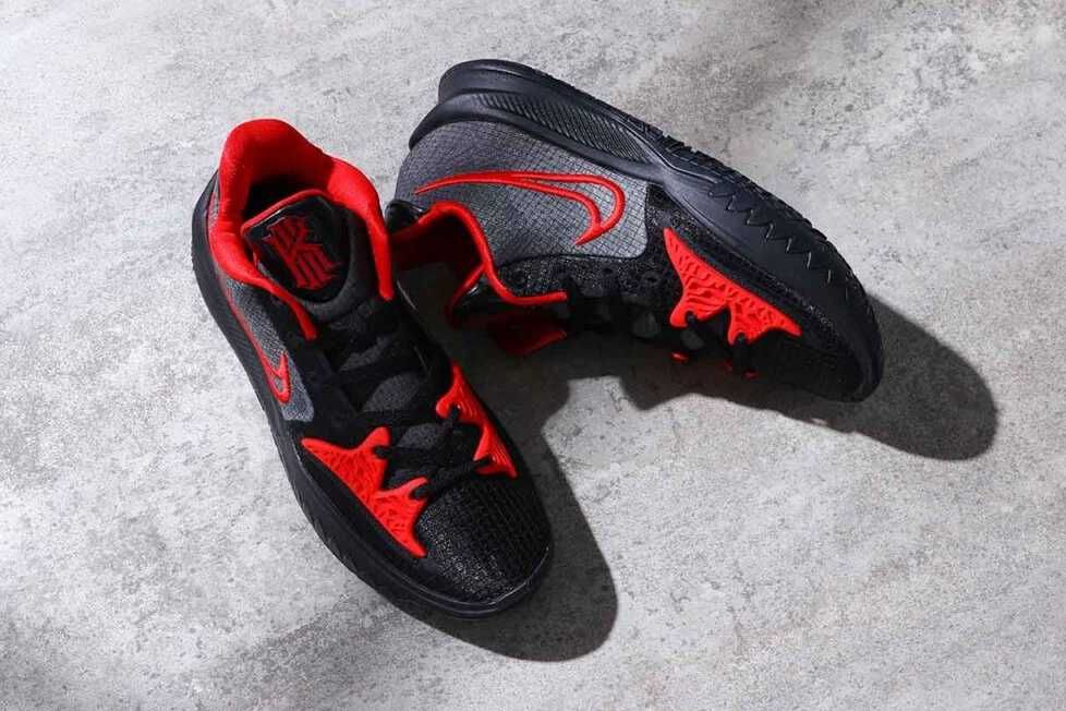 ナイキ カイリー 6 