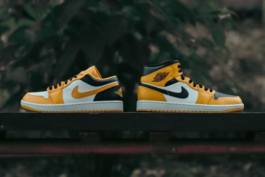 Nike GS Air Jordan 1 Mid 