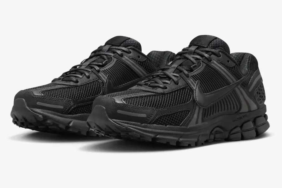 7/7発売｜Nike Zoom Vomero 5 