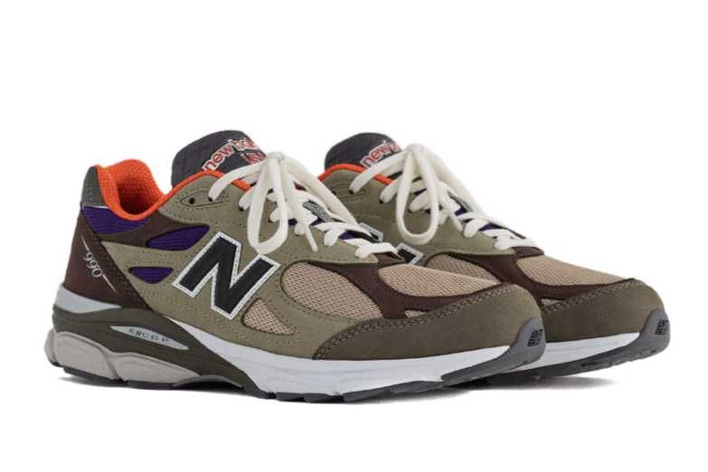 2/23発売｜New Balance 990V3 