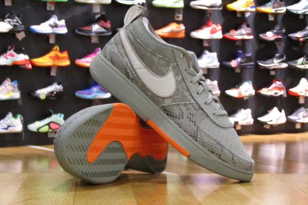 4/25発売｜Nike Book 1 EP PRM 