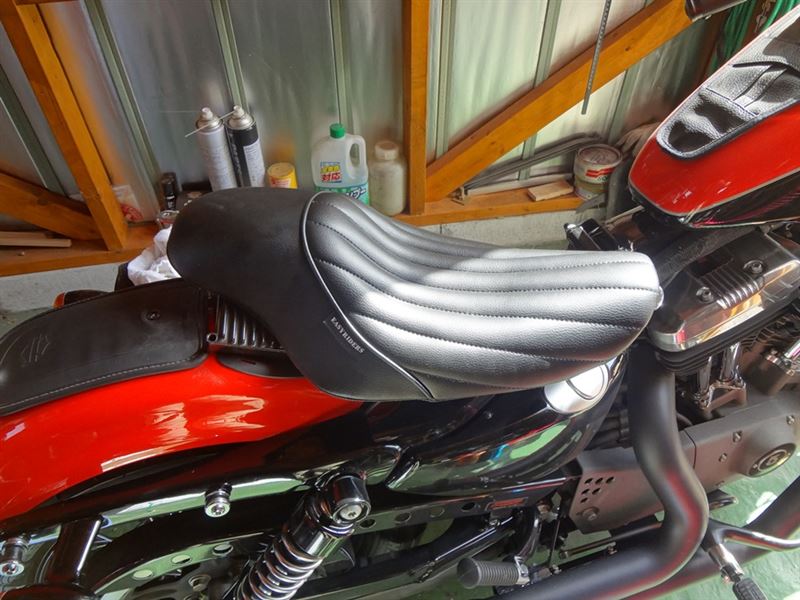 イージーライダース バーチカルシングルガンファイターシート に交換