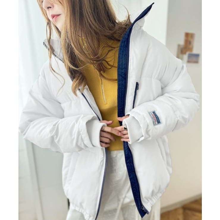 JaVa ジャバコラボ》防寒とオシャレを両立。配色ジップ×フィンガー