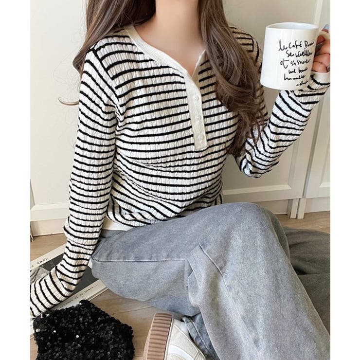 もっちり柔らかな風合い。ミニケーブル編みヘンリーネックニット（長袖