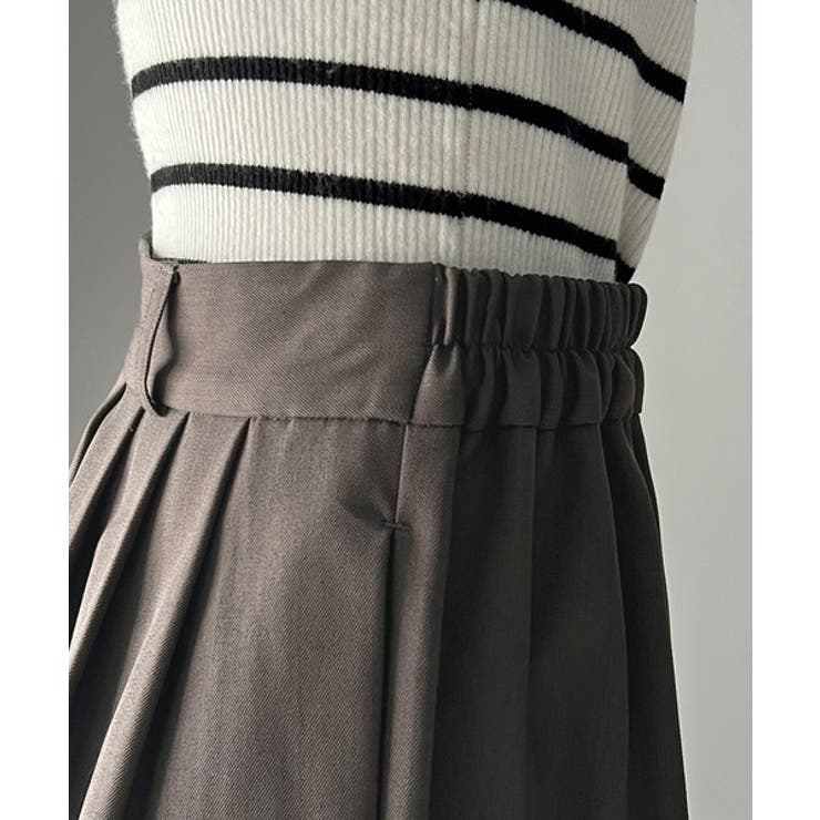 トレンドライクなシルエット。ボリュームフロントタックキュロット