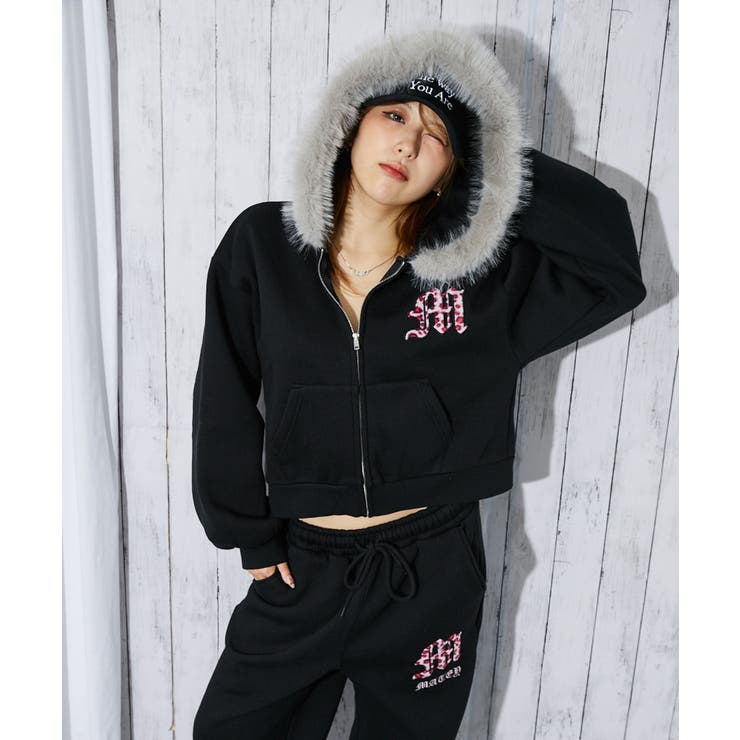 ファーフード×ロゴ刺繍》レディース 裏起毛ジップパーカー