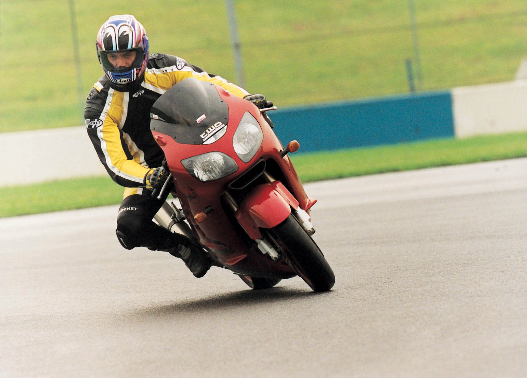 Living with a 2001 Kawasaki ZX-12R | Visordown