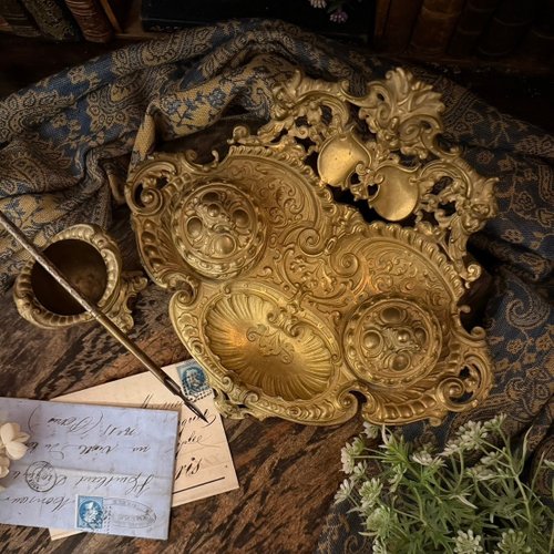 台湾 稀少 18-19世紀 フランス ロココ様式 鎏金青銅インクスタンド