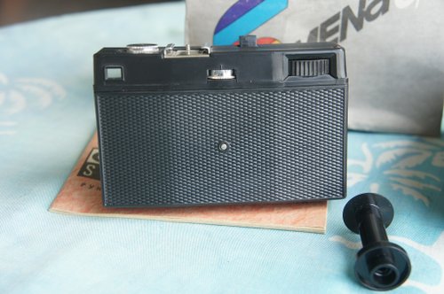 送料無料】ロシア LOMO SMENA-8M 35mm フィルムカメラ 40mm F/4 T-43