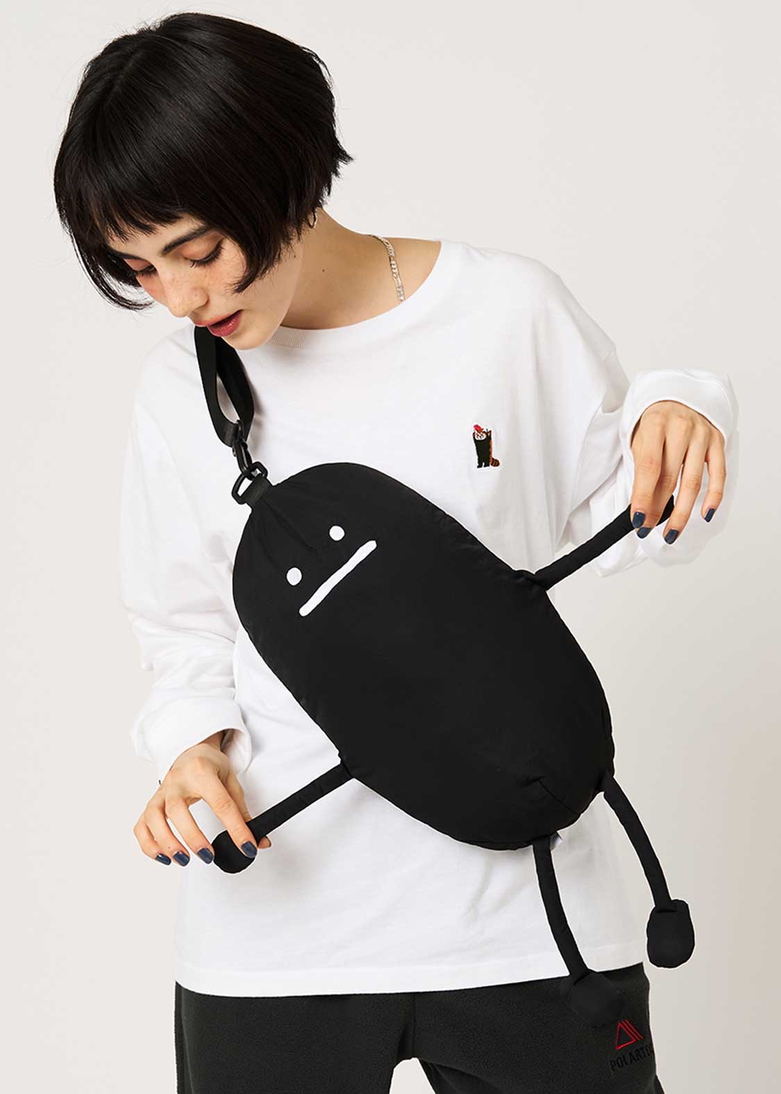 ビューティフルシャドー｜ぬいぐるみバッグ｜ユニセックス｜グラニフ