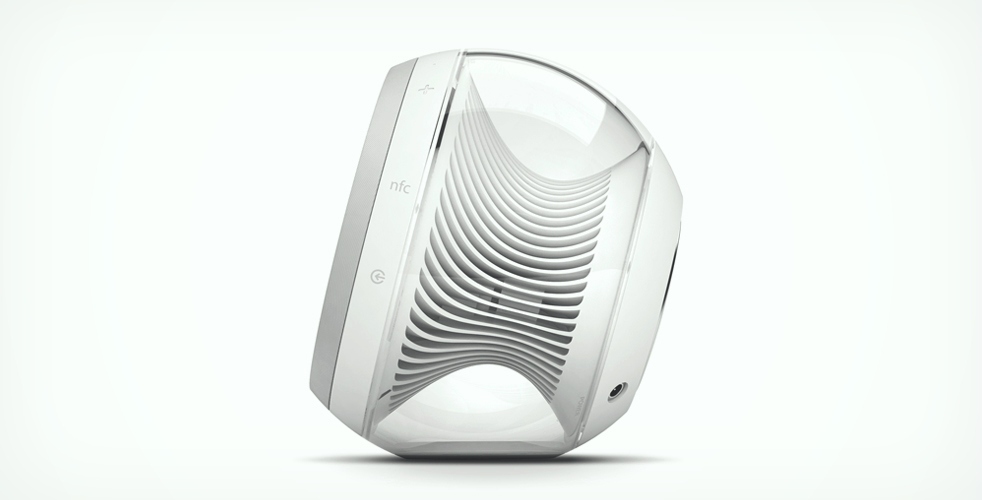 Nova 2.0 Wireless Speaker System by Harman Kardon | Cool Material