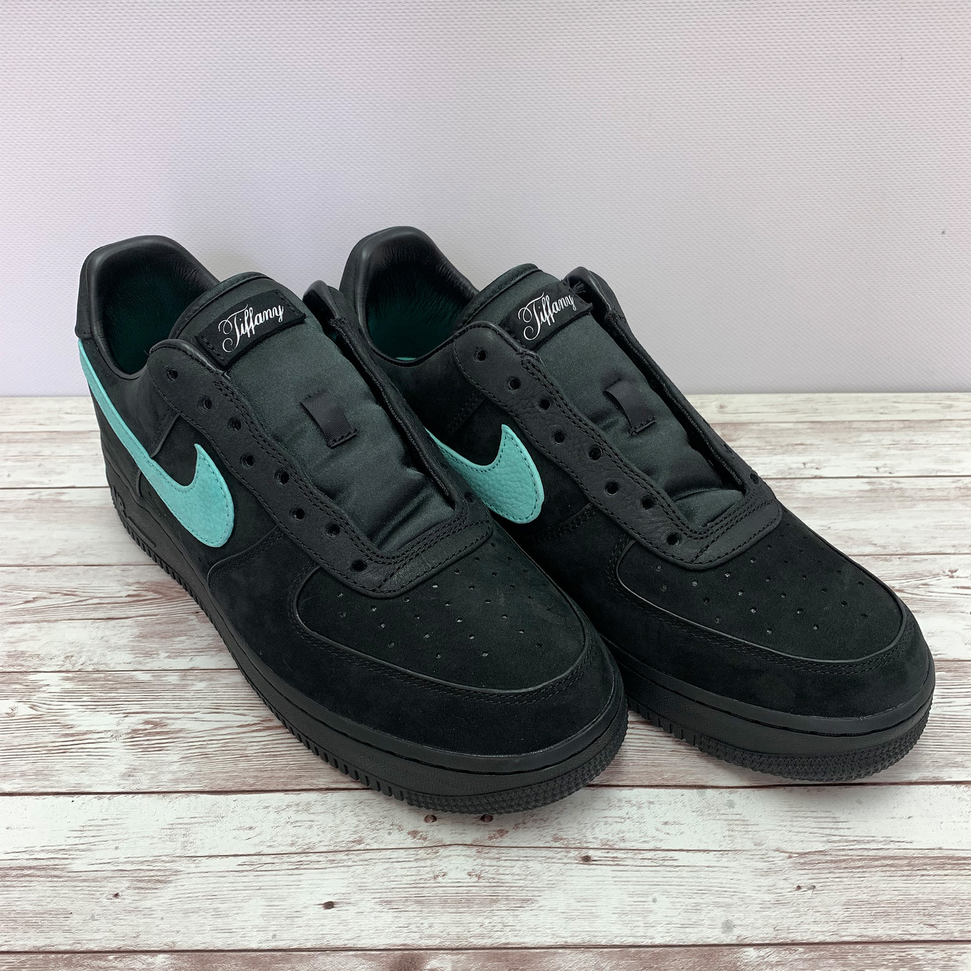 Tiffany & Co. × Nike Air Force 1 Low （ティファニー×ナイキ エア