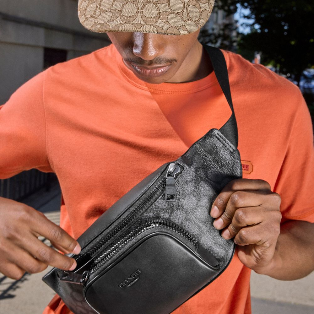 公式】コーチアウトレット | レーサー ベルト バッグ・シグネチャー