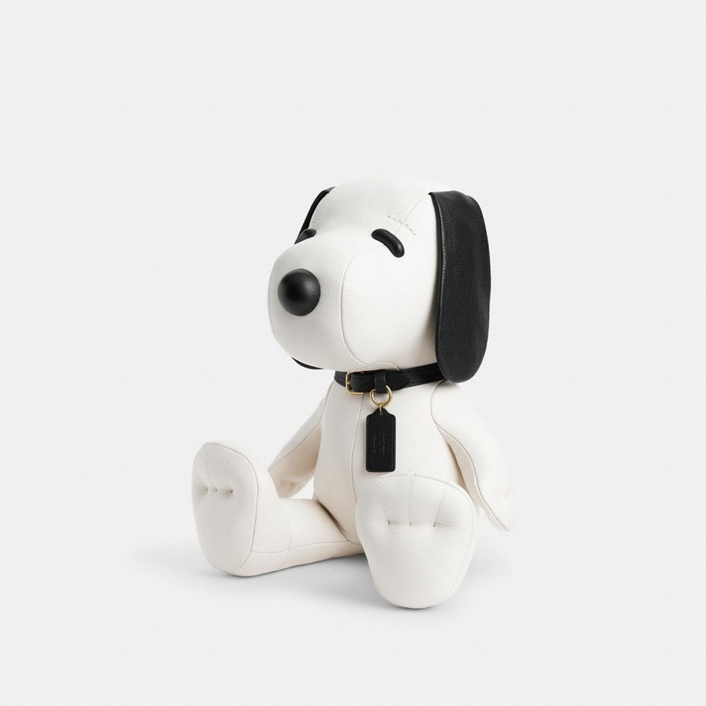 COACH® Outlet | Coach X Peanuts Snoopy Collectible