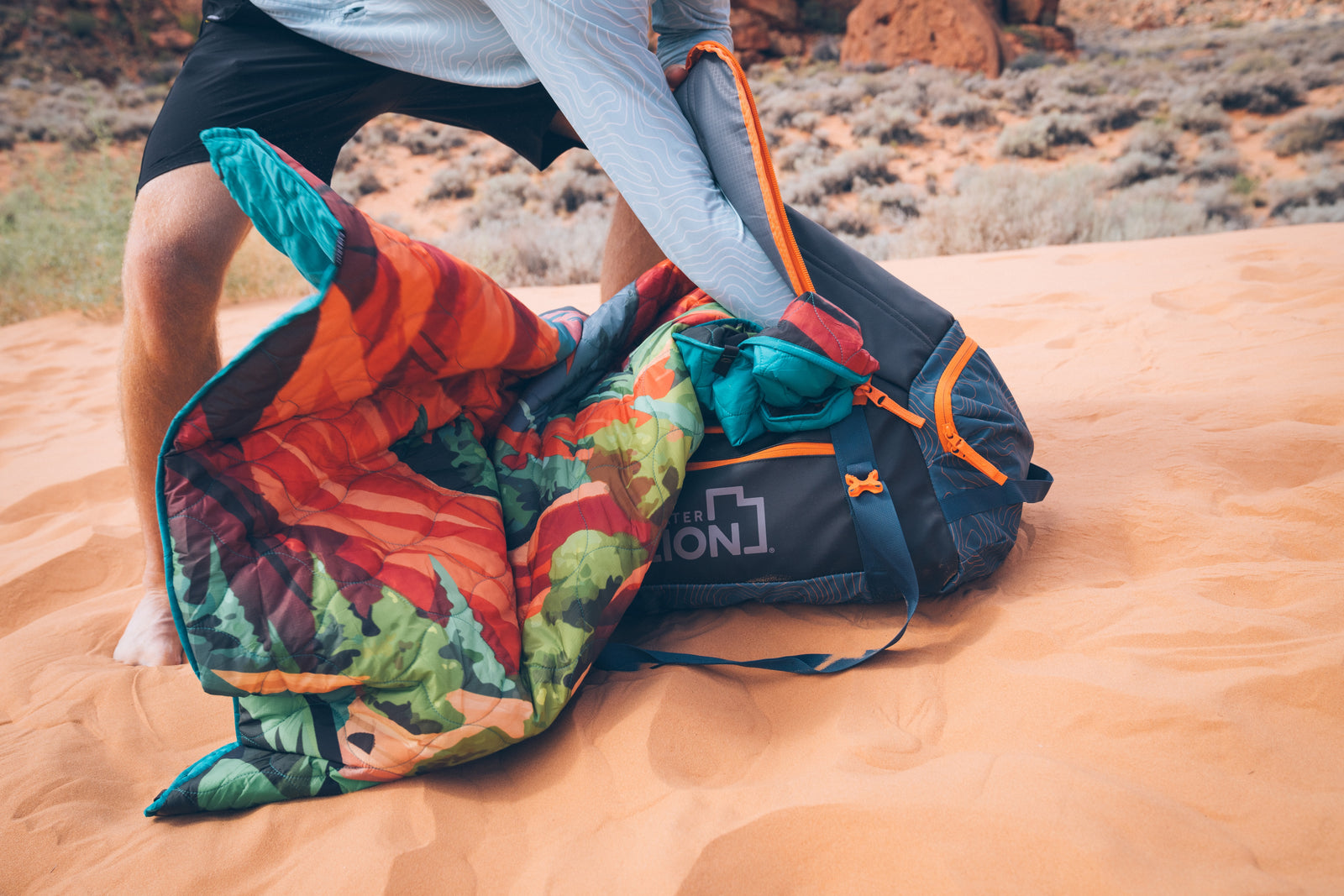 残り3つ！Puffy Kachula ブランケット カラー：ブラック＆レッド 残り